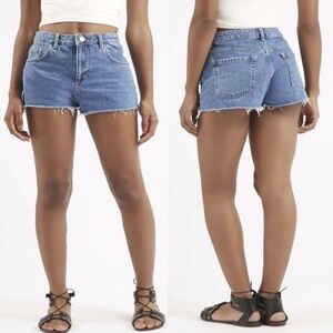 TOPSHOP Moto Mom Cut Off Denim Jean Shorts Size 4